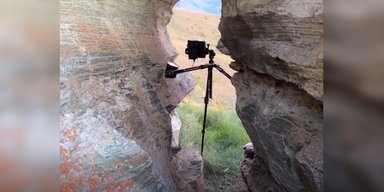 Фотограф с помощью камеры и пещеры показал, как вращается Земля (видео)