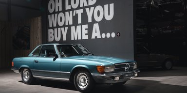 Обнаружен культовый спортивный Mercedes 80-х без пробега: его берегли 42 года (фото)