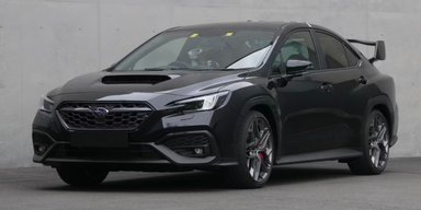 Полный привод и 275 сил: заряженный седан Subaru WRX рассекретили до премьеры (фото)