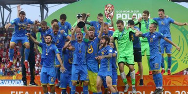 Обыграв в финале Южную Корею, сборная Украины стала чемпионом мира по футболу!