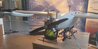 "Літаюча свиноматка": як РФ зможе застосовувати нові дрони-авіаносці в бою (відео)