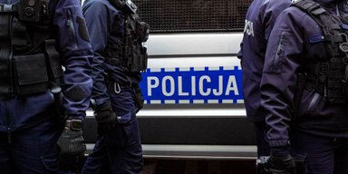 Во Вроцлаве двух украинцев похитили и удерживали в подвале: полиция показала видео нападения