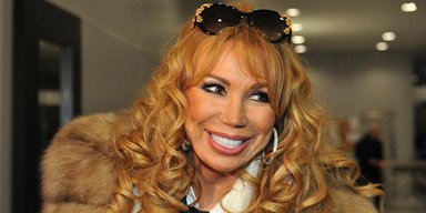 61-летняя Маша Распутина официально вышла замуж после 25 лет отношений (фото)