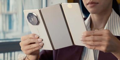 Странный смартфон складывается втрое и превращается в планшет: что это за новинка (фото)