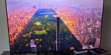 Доступный 75-дюймовый телевизор Xiaomi: какая модель QLED 4K стала хитом в Украине (фото)