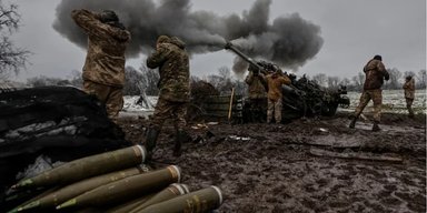"Кринжовая ситуация": ВС РФ под Бахмутом ведут "проигрышную оборонительную войну", — НГУ