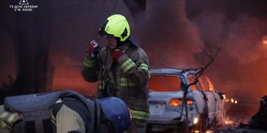 Погибшие, травмированные и разрушения: в МВД рассказали о последствиях утреннего обстрела Украины (фото)