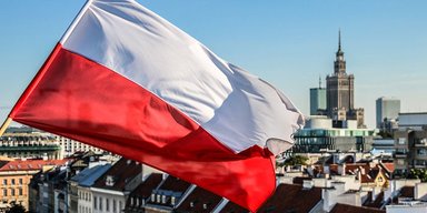 "Можуть призвати до армії": Польща закликала своїх громадян терміново покинути територію Росії