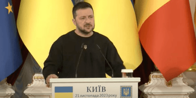 "Слоном у кімнаті може бути хто завгодно": Зеленський про претензії Угорщини до України (відео)