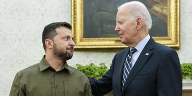 Подарунок на День Незалежності: Байден анонсував новий пакет військової допомоги Україні