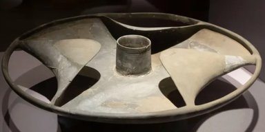 Диск Сабу: 5000-летняя египетская каменная чаша почти 100 лет озадачивает ученых (фото)