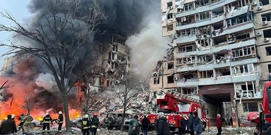 Почему не слышно смеха. История без морали и выводов