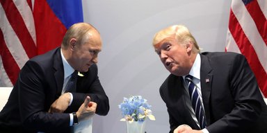 Саммит на Аляске: с кем полетел Путин и во сколько начнется встреча с Трампом