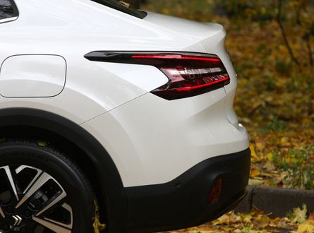 Citroen C4 X, новий Citroen C4 X, Citroen C4, новий Citroen C4, седан Citroen C4, Citroen C4 X 2023