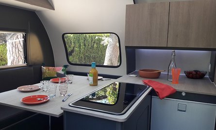 салон Beauer 2X, автодом Beauer 2X, прицеп-кемпер