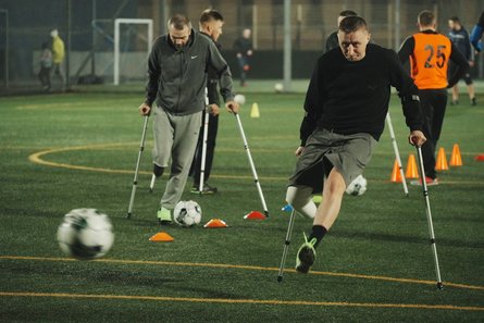 спорт для ветеранов, ветераны, ветераны войны, ампфутбол, соревнования по ампфутболу