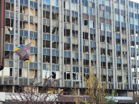 Обстріл 3 листопада, шахеди рф, КНУ, 9-поверховий корпус