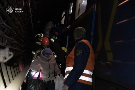 Эвакуация пассажиров из метро 31 января