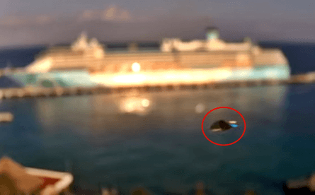 У Мексиці НЛО пролетіло повз круїзний лайнер
