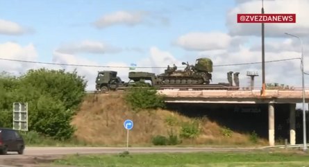 Прорив в Курській області, Курськ, техніка ЗС РФ, дорога, САУ ЗС РФ