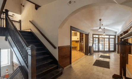 Покинута церква в США, покинута будівля, залишили гнити, пам'ятка архітектури, незайманий скарб