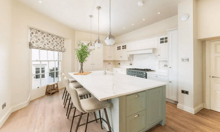 Колишня в'язниця, розкішний будинок, колишня в'язниця, в'язницю переробили на будинок, розкішне житло, нерухомість, дороге житло, вишукане життя