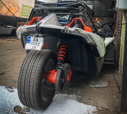 спорткар Polaris Slingshot, Polaris Slingshot 2016, трицикл Polaris