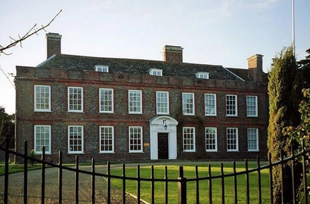 Поймали на измене, полицейский изменял жене, курьезы, брак, скандал, Великобритания, фото