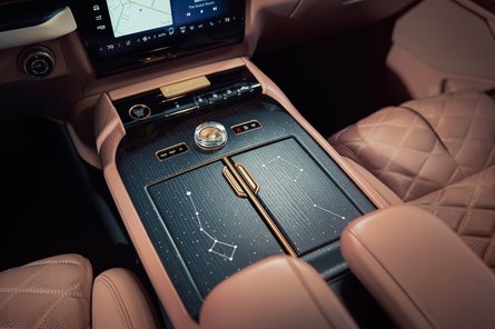 салон Lincoln Navigator