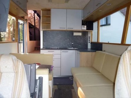 дом на колесах скания