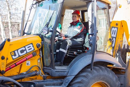 Машинистка экскаватора Людмила Романько