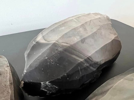 Нуклеус, нуклеуси, українські нуклеуси, артефакти, історичні артефакти