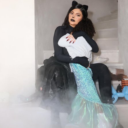 Кайли Дженнер, Сторми, Трэвис Скотт