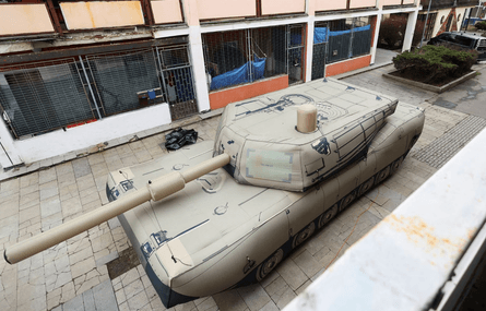 надувные приманки, Himars, чешская компания, поставки в Украину, обманчивая цель