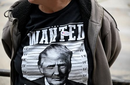 Футболка с Дональдом Трампом