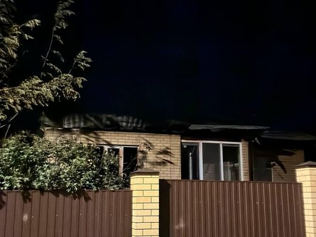 Наслідки падіння уламків після збиття БПЛА в Бєлгороді