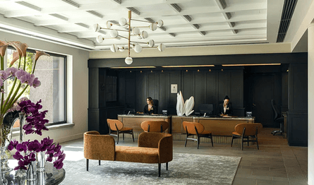 Заброшенную деревню превратили в курорт, курорт, место отдыха, миллиардер, семья миллиардера, вилла, продажа дома, недвижимость