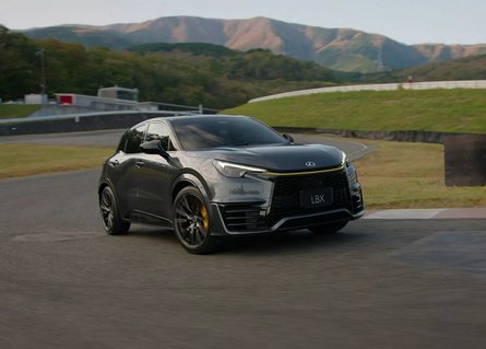 Lexus LBX Morizo RR, Lexus LBX, кросовер Lexus