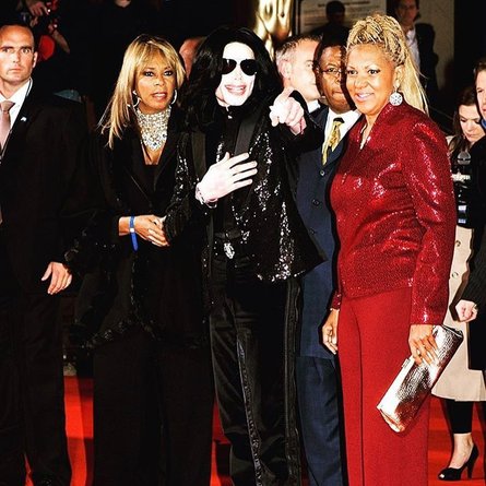 майкл джексон, телохранитель, саймон ньютон