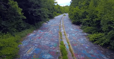 Город в США, Централия, пожар в городе, горит до сих пор, покинули дома, эвакуация жителей, Silent Hill, заброшенный город, Централия,