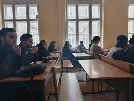 ЛНУ провокація