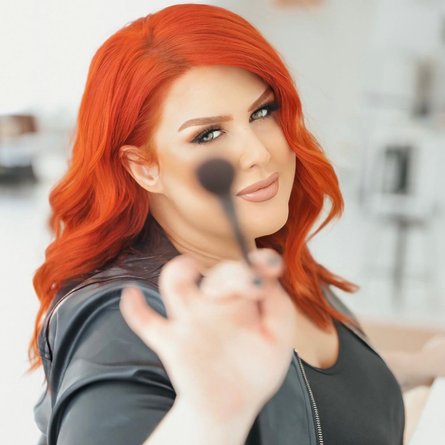 Візажистка та блогерка Ель Вільямс із США, дитяче фото, молодість, старість, курйози, приколи, смішні історії