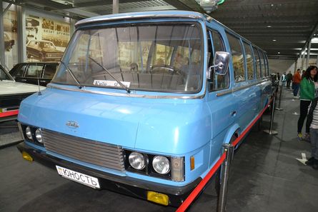 ЗІЛ-118 Юність, Музей авто, київський автомузей, колеса історії, музей колеса історії