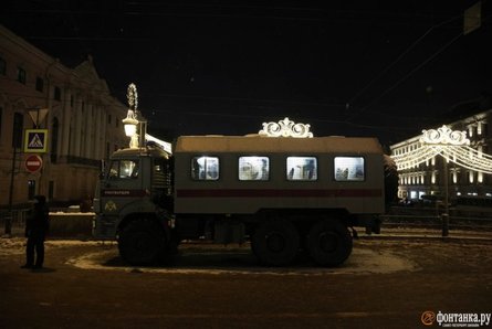 мигранты, автобус, Санкт-Петербург, автозак, полиция