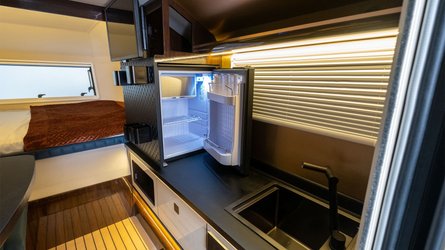 автодом Tesla Cybertruck