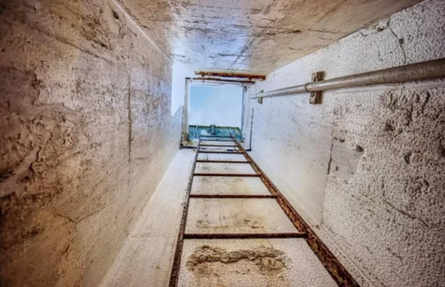 Ядерный бункер продают за 23 тысячи евро, жилье, недвижимость, холодная война, ядерная война, радиационная опасность