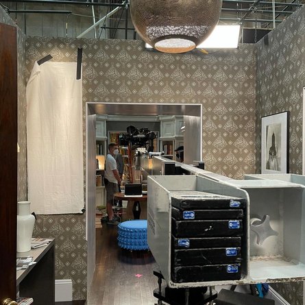 "И просто так…", сериал, декорации