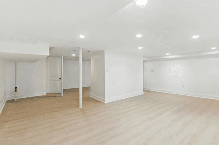 Продаж будинку в США всього за долар