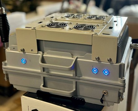 C-Vog "Анти-Залу", РЕБ, фото