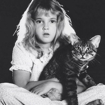 Дрю Беррімор, актриса, котяче око